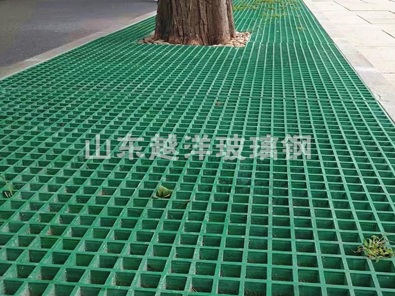䓸